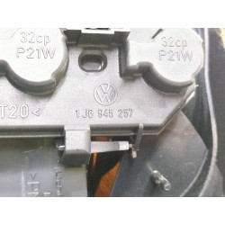 Recambio de piloto trasero izquierdo para volkswagen golf iv (1j1) 1.9 tdi referencia OEM IAM 1J69451118  