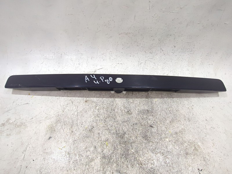 Recambio de pulsador maletero / porton para audi a4 b6 (8e2) 1.9 tdi referencia OEM IAM 8D5827576  