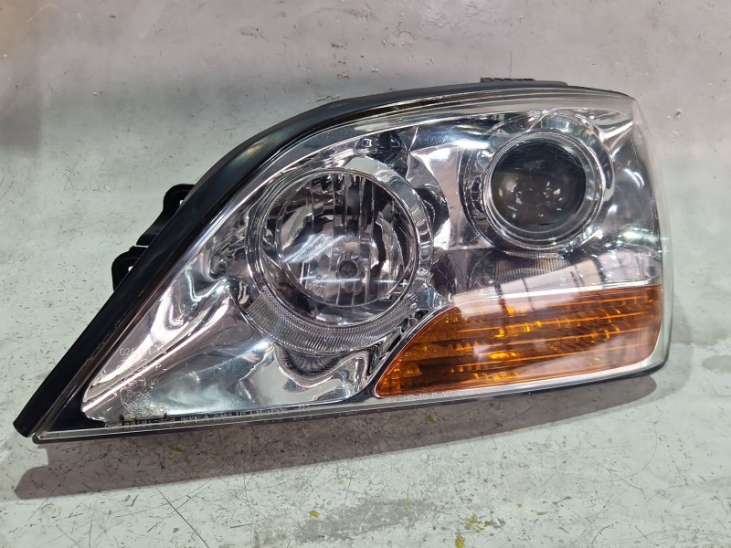 Recambio de faro delantero izquierdo para kia sorento i (jc) 2.5 crdi referencia OEM IAM 921013E5XX  