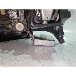 Recambio de faro delantero derecho para toyota avensis berlina (t25)(2003) executive berlina d-cat referencia OEM IAM 9922680008