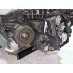 Recambio de faro delantero derecho para toyota avensis berlina (t25)(2003) executive berlina d-cat referencia OEM IAM 9922680008