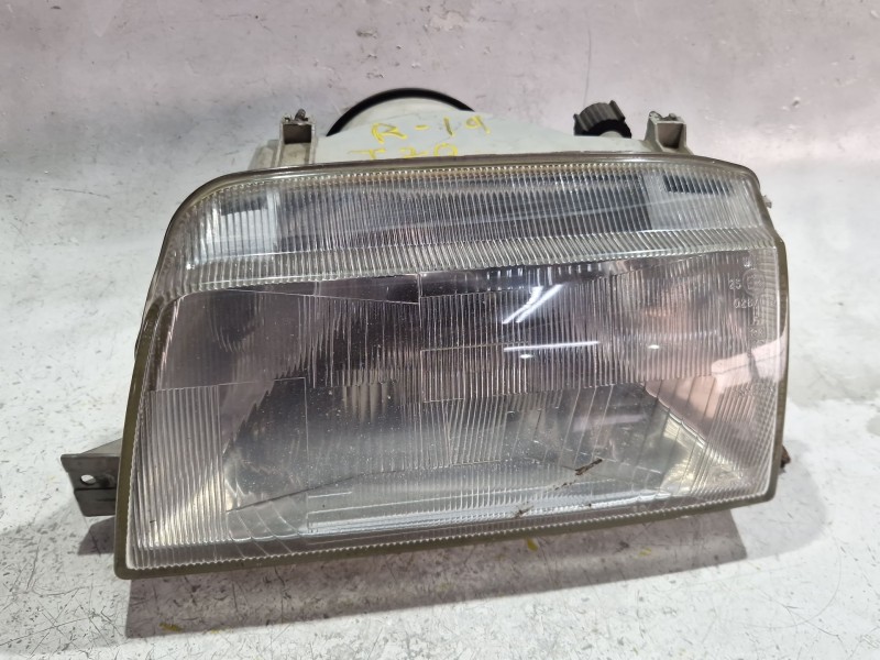 Recambio de faro delantero izquierdo para renault 19 i (b/c53_) 1.7 referencia OEM IAM 7R0187018015  