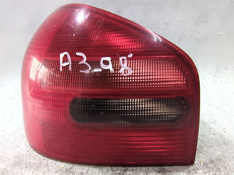 Recambio de piloto trasero izquierdo para audi a3 (8l1) 1.9 tdi referencia OEM IAM 8L0945095A  