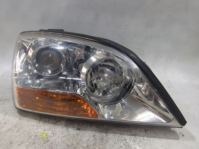 Recambio de faro delantero derecho para kia sorento i (jc) 2.5 crdi referencia OEM IAM 921023E5XX  