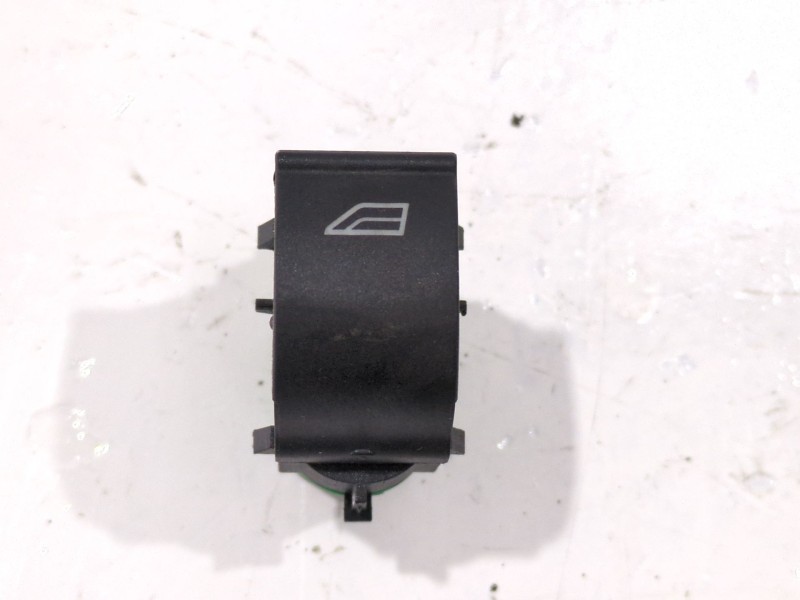 Recambio de mando elevalunas delantero derecho para ford focus iii 1.6 tdci referencia OEM IAM AM5T14529BB  