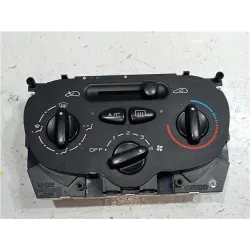 Recambio de mandos climatizador para peugeot 206 (1998) 1.4 hdi eco 70 referencia OEM IAM BEHR 1068901  
