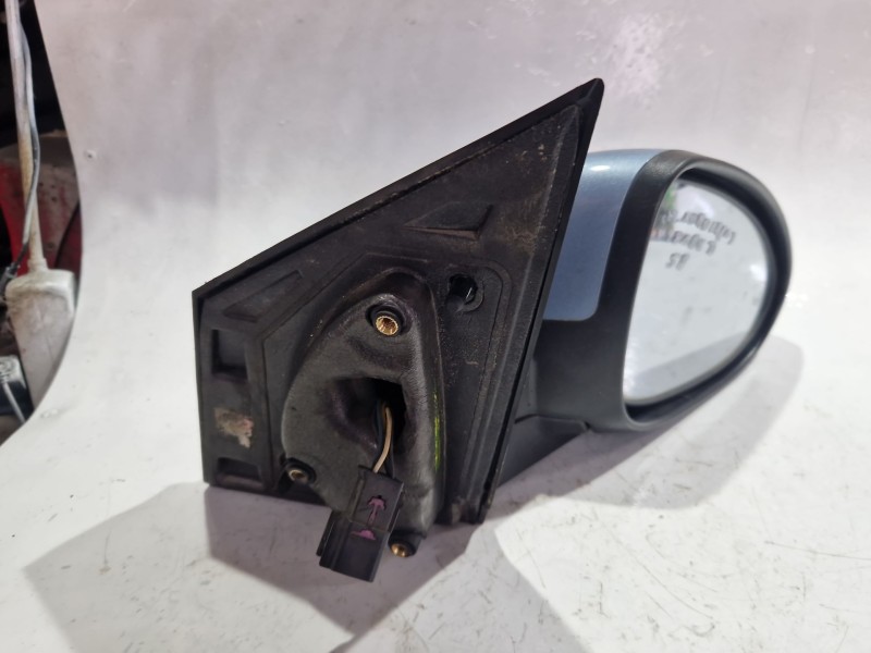 Recambio de retrovisor derecho para chevrolet aveo fastback 1.3 d referencia OEM IAM E4023437  