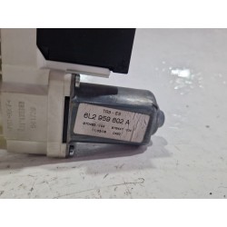 Recambio de motor elevalunas delantero izquierdo para seat ibiza iii (6l1) 1.9 tdi referencia OEM IAM 6L2959802A  