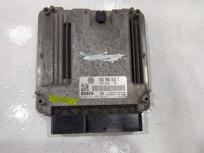 Recambio de centralita inyeccion para volkswagen golf v (1k1) 2.0 tdi referencia OEM IAM 03G906016T  