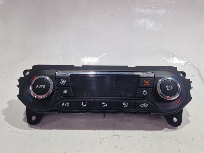 Recambio de mando climatizador para ford focus iii 1.6 tdci referencia OEM IAM BM5T18C612CJ  