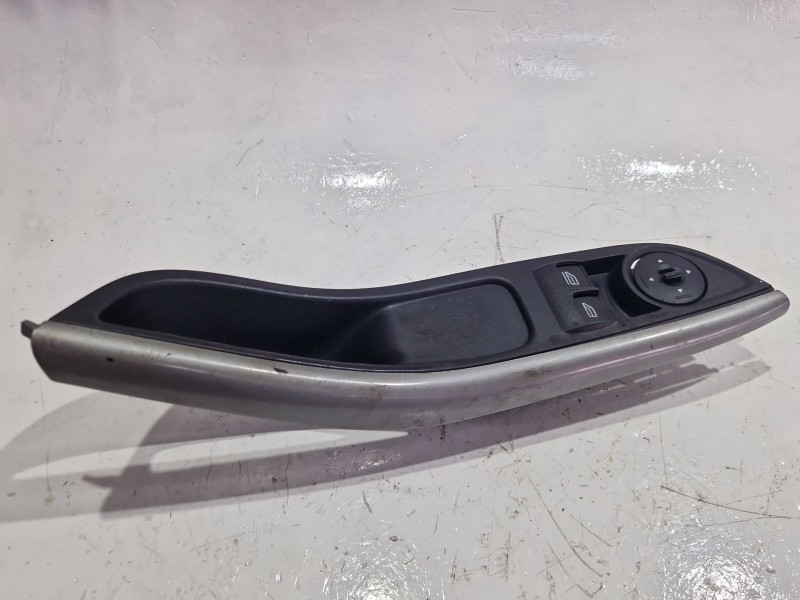 Recambio de mando elevalunas delantero izquierdo para ford focus iii 1.6 tdci referencia OEM IAM 1007630  