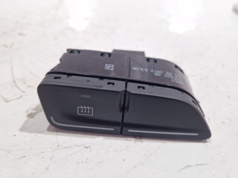 Recambio de boton luneta termica para ford focus iii 1.6 tdci referencia OEM IAM 18C621AB  
