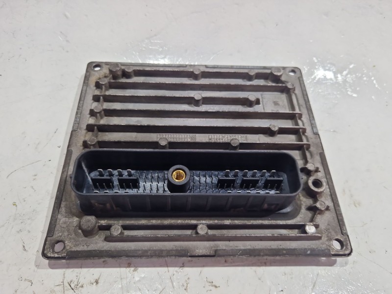 Recambio de centralita inyeccion para ford fiesta v (jh_, jd_) 1.4 16v referencia OEM IAM S120977313C  