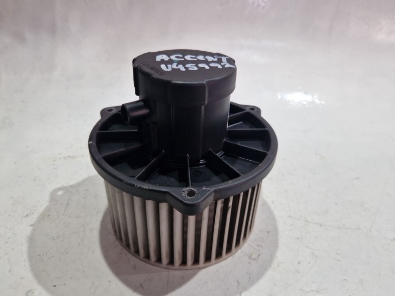 Recambio de motor calefaccion para hyundai accent (lc)(2000) 1.3 referencia OEM IAM 9711624951  