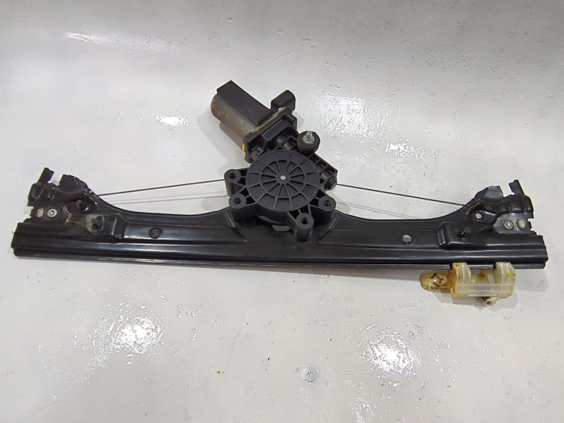 Recambio de mecanismo elevalunas delantero izquierdo para fiat 500 c (312_) 0.9 (312ag1a) referencia OEM IAM 5370000  