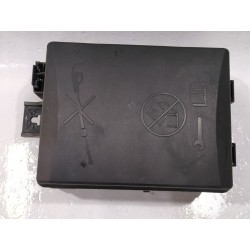 CAJA RELES / FUSIBLES 95180488 