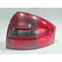 PILOTO TRASERO DERECHO 4B5945096 