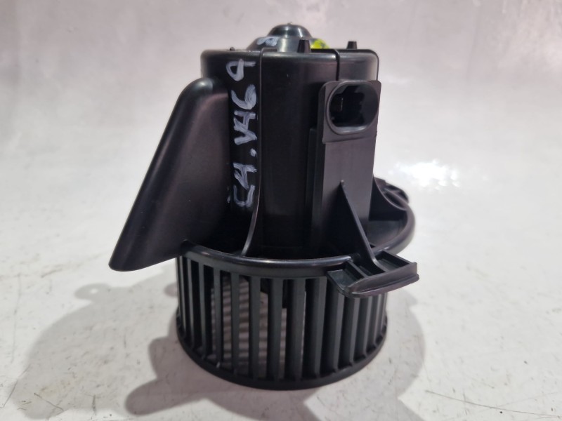 Recambio de motor calefaccion para seat leon (1p1) 1.6 tdi referencia OEM IAM B9506N  