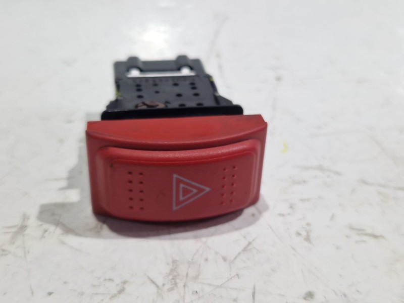 Recambio de botonera emergencia para honda jazz (gd1/5)(2002) 1.4 referencia OEM IAM M19820  