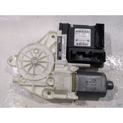 MOTOR ELEVALUNAS DELANTERO DERECHO 8P0959802G 