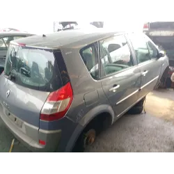 renault megane scénic del año 2006
