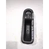 Recambio de botonera puerta delantera derecha para renault clio k9k 67 referencia OEM IAM 8200356517B  