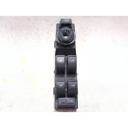 MANDO ELEVALUNAS DELANTERO IZQUIERDO 25746447 
