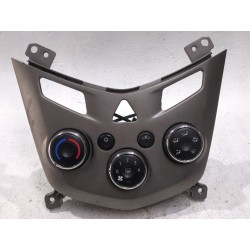 Recambio de mando climatizador para chevrolet aveo fastback 1.3 d referencia OEM IAM 95164452  