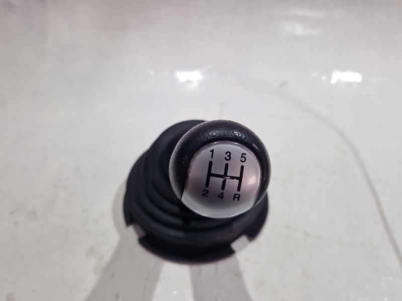 Recambio de pomo palanca cambio para ford fiesta v (jh_, jd_) 1.4 16v referencia OEM IAM   