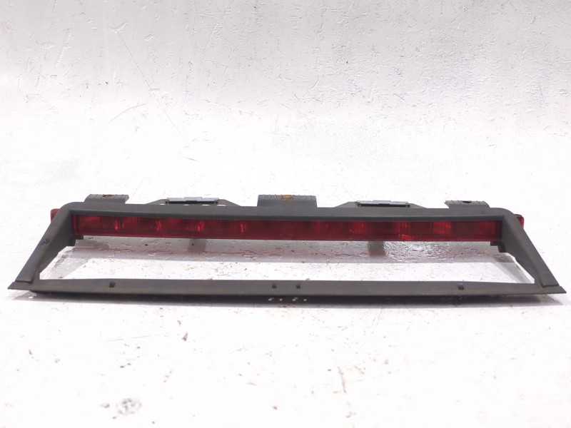 Recambio de piloto central de freno para audi a6 c5 (4b2, 4b4) 2.5 tdi referencia OEM IAM 4B0945097  