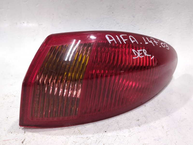 Recambio de piloto trasero derecho para alfa romeo 147 (190)(2000) 1.9 jtd 16v referencia OEM IAM 46556347  