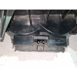 Recambio de piloto trasero derecho para seat toledo i (1l2) 2.0 i referencia OEM IAM A2810881  