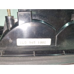 Recambio de piloto trasero derecho para seat toledo i (1l2) 2.0 i referencia OEM IAM A2810881  