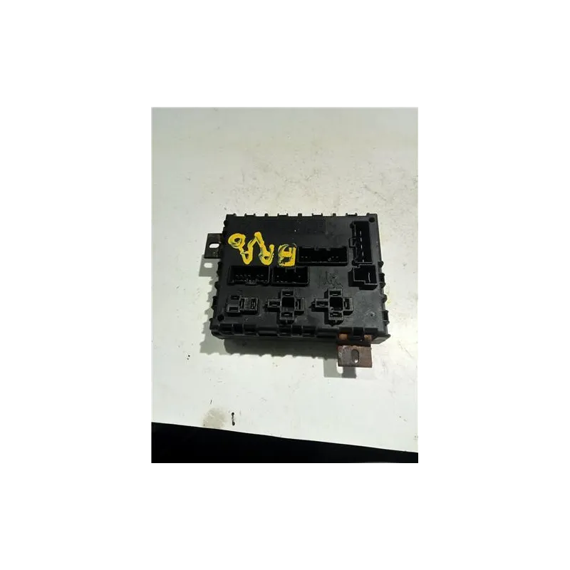 Recambio de caja fusibles/rele para fiat bravo (182)(1995) 1.9 d referencia OEM IAM 46533391A223  