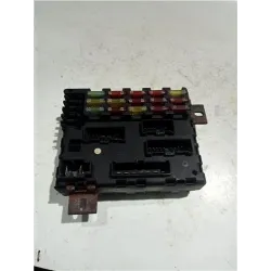 Recambio de caja fusibles/rele para fiat bravo (182)(1995) 1.9 d referencia OEM IAM 46533391A223  