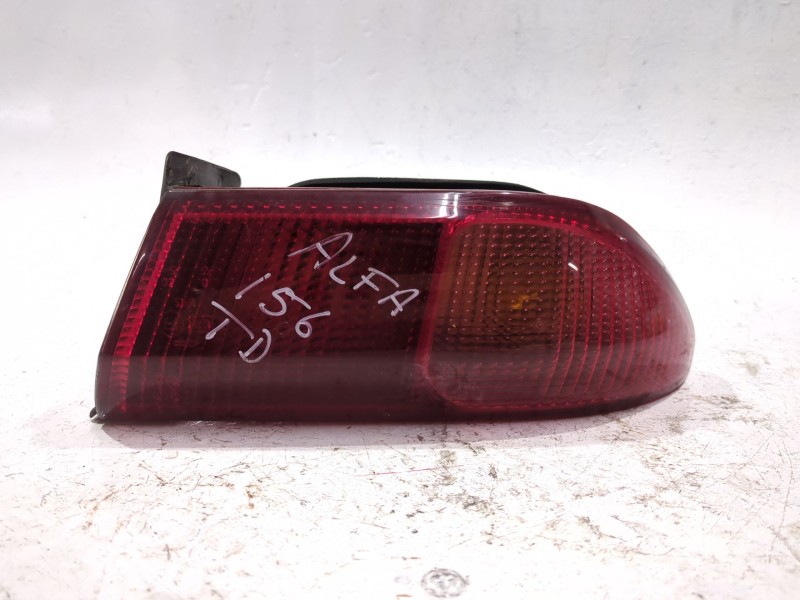 Recambio de piloto trasero derecho para alfa romeo 156 (932_) 1.9 jtd (932b2) referencia OEM IAM 60620136  