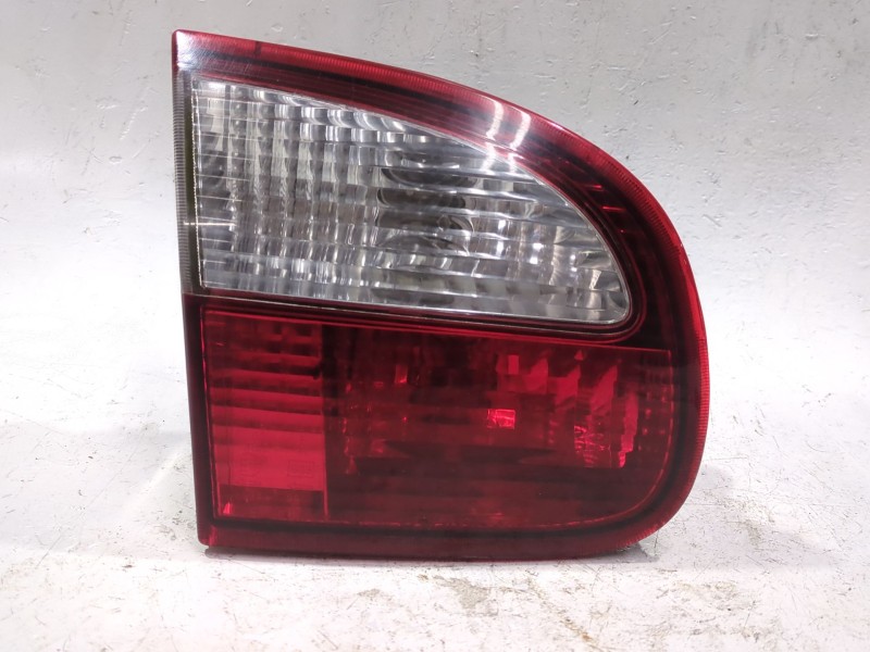 Recambio de piloto porton trasero izquierdo para daewoo lanos (1997) 1.5 referencia OEM IAM   