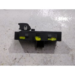 Recambio de mando elevalunas para chevrolet aveo fastback 1.3 d referencia OEM IAM 202008427  