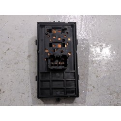 Recambio de mando elevalunas para chevrolet aveo fastback 1.3 d referencia OEM IAM 202008427  