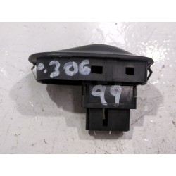 Recambio de mando elevalunas para peugeot 306 (7b, n3, n5) 1.9 sld referencia OEM IAM E25326  