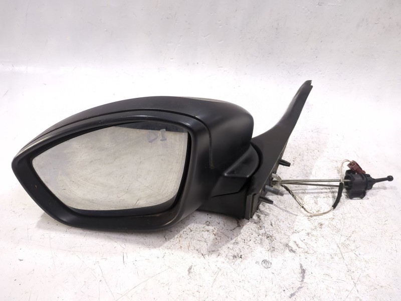 Recambio de retrovisor izquierdo para peugeot 208 1.4 hdi 68cv? referencia OEM IAM 232673077  