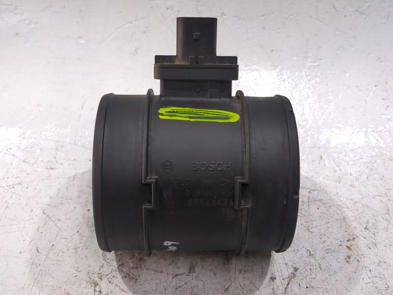 Recambio de caudalimetro para opel insignia a (g09) 2.0 cdti (68) referencia OEM IAM F00C2T8002  