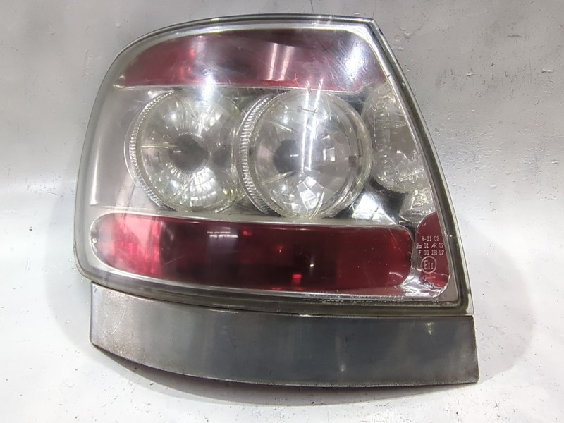 Recambio de piloto trasero izquierdo para audi a4 b5 (8d2) 1.9 tdi referencia OEM IAM SK3711ADA495  