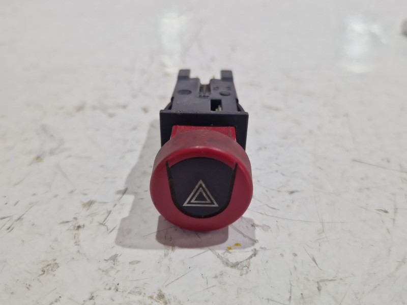Recambio de boton emergencia para citroën berlingo furgón (2008) 1.6 hdi 75 referencia OEM IAM   