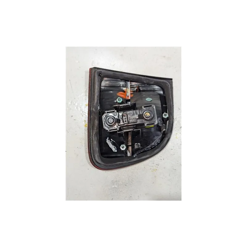 Recambio de piloto porton trasero izquierdo para seat leon (1m1)(11.1999) tdi referencia OEM IAM 1M6945091A  