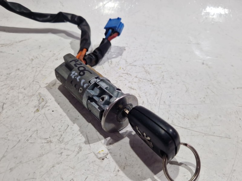 Recambio de conmutador de arranque para peugeot 206 (1998) 1.9 d referencia OEM IAM   