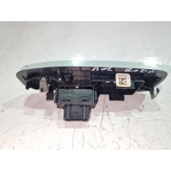 Recambio de mando elevalunas delantero derecho para peugeot 208 1.4 hdi 68cv? referencia OEM IAM 96749628ZD  