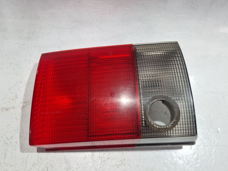 Recambio de piloto trasero derecho para audi 80 avant (8c, b4) 1.9 tdi referencia OEM IAM 8A0945094  