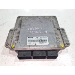Recambio de centralita inyeccion para opel movano furgón (f9) 2.5 dti referencia OEM IAM 0281011105  