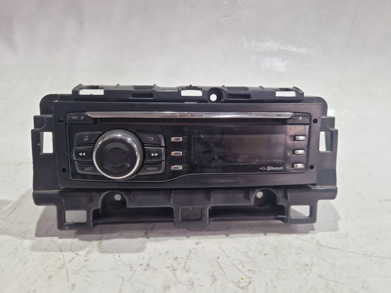 Recambio de sistema audio / radio cd para peugeot 208 1.4 hdi 68cv? referencia OEM IAM 98051026ZD  
